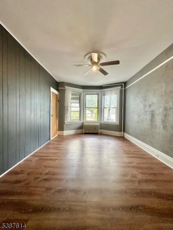 4 Swaine Place West Orange NJ 07052