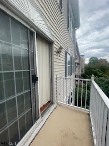 92 Callahan Court Newark NJ 07103