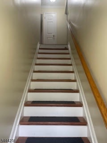 92 Callahan Court Newark NJ 07103