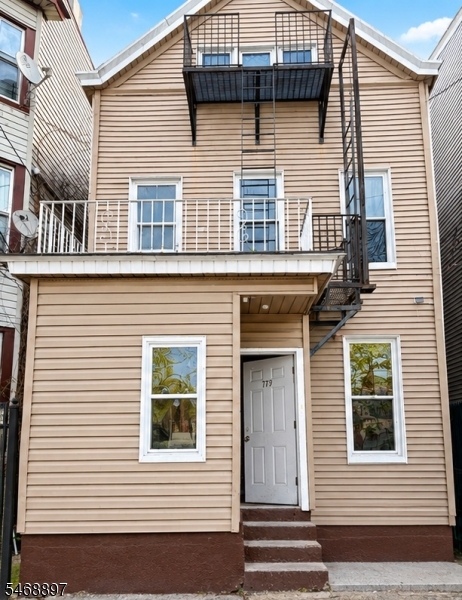 779 E 19th Street Paterson NJ 07501