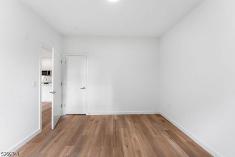 25 Freeway Drive East Orange NJ 07018