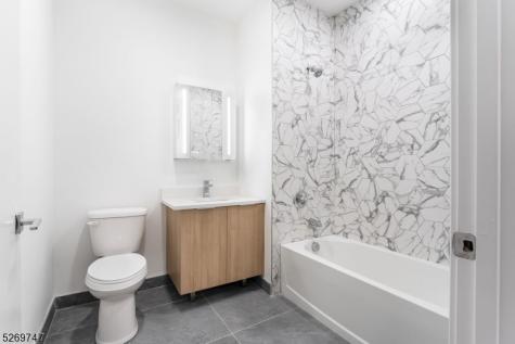 25 Freeway Drive East Orange NJ 07018