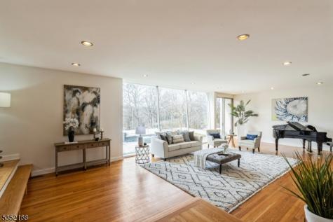 52 Kitchell Road Harding NJ 07960