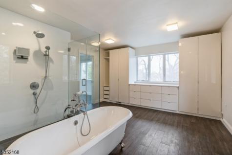 52 Kitchell Road Harding NJ 07960