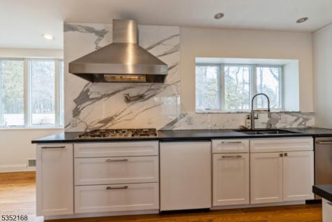 52 Kitchell Road Harding NJ 07960
