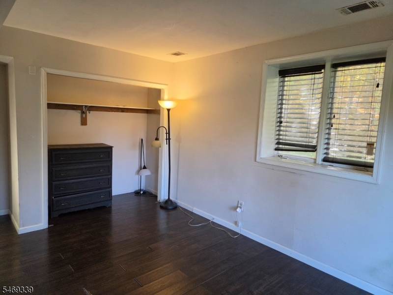 2 Village Way Vernon NJ 07462