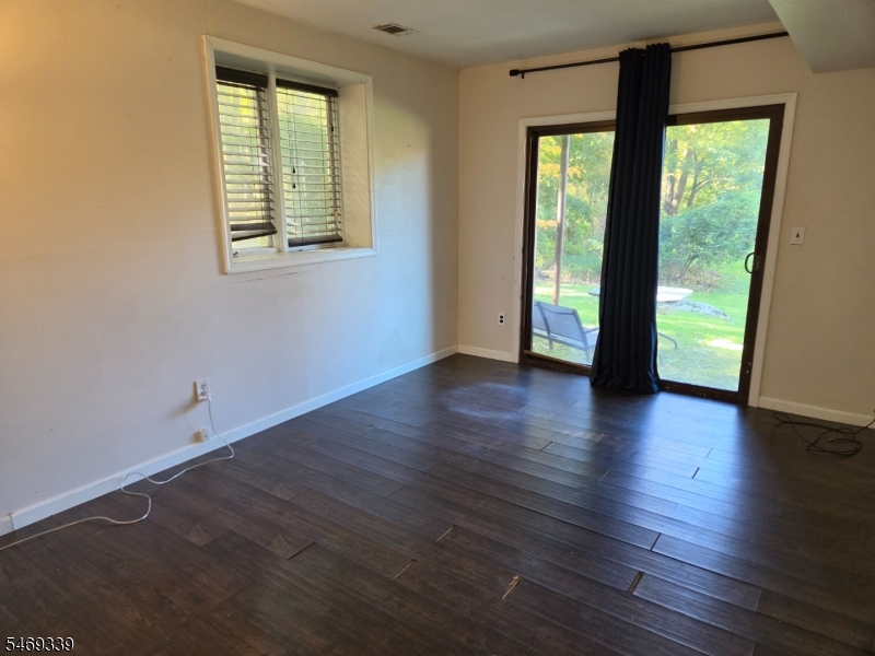 2 Village Way Vernon NJ 07462