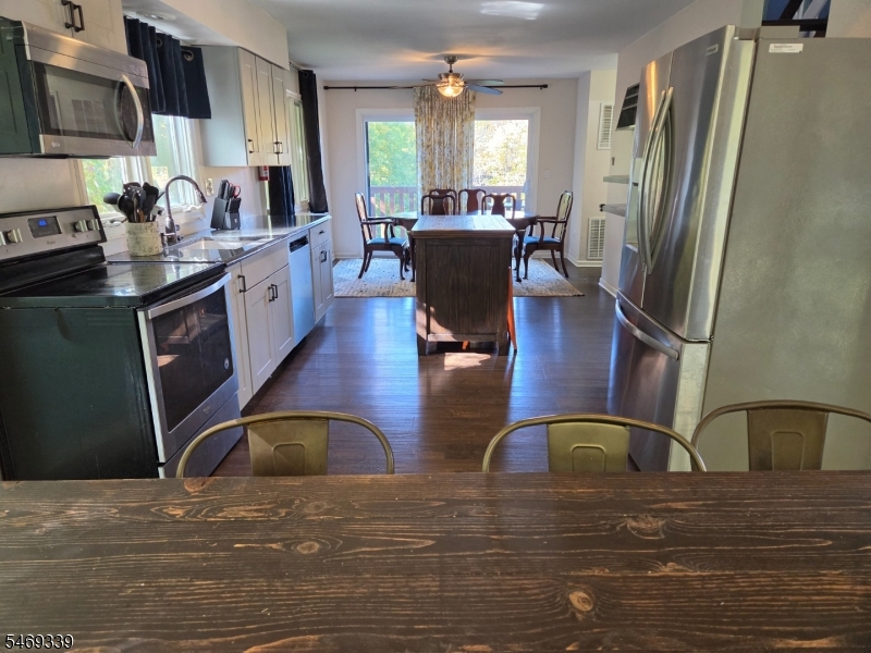 2 Village Way Vernon NJ 07462