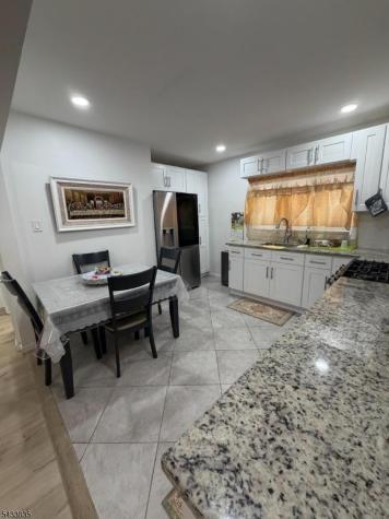 400 N 11th Street Newark NJ 07107