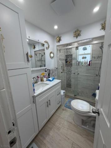 400 N 11th Street Newark NJ 07107