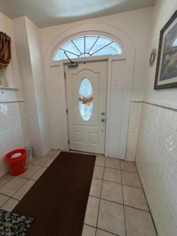 400 N 11th Street Newark NJ 07107