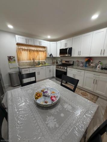 400 N 11th Street Newark NJ 07107