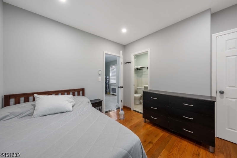 166 Victor St Unit 1 Franklin NJ 08873