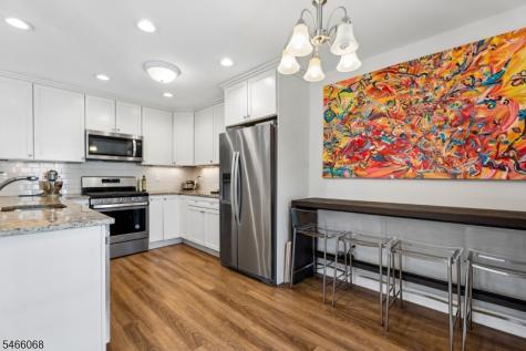 785 Springfield Ave., Unit 4 Summit NJ 07901