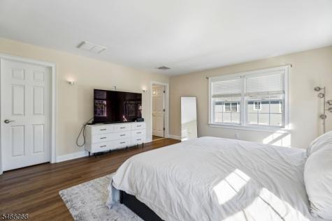 785 Springfield Ave., Unit 4 Summit NJ 07901