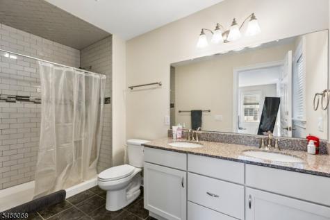 785 Springfield Ave., Unit 4 Summit NJ 07901