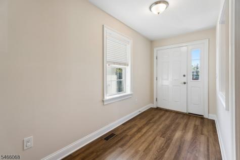 785 Springfield Ave., Unit 4 Summit NJ 07901