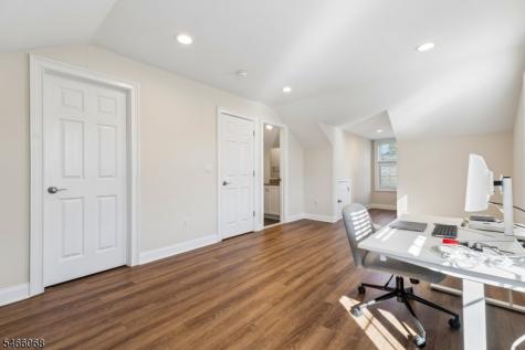 785 Springfield Ave., Unit 4 Summit NJ 07901