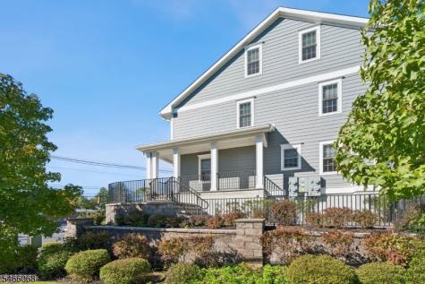 785 Springfield Ave., Unit 4 Summit NJ 07901