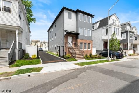 263 N 19 Street Second Floor East Orange NJ 07017
