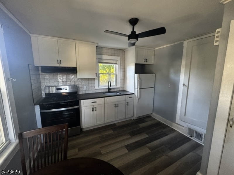 220 Colfax Avenue Pompton Lakes NJ 07442