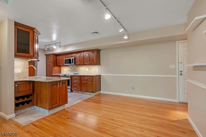 12 Leva Drive Morris NJ 07960