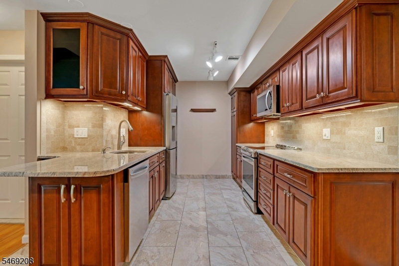 12 Leva Drive Morris NJ 07960