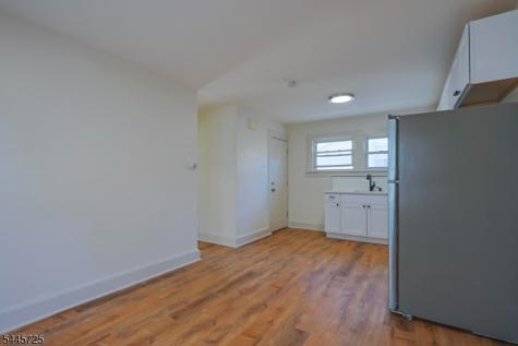 15 Hilltop Place Montclair NJ 07042