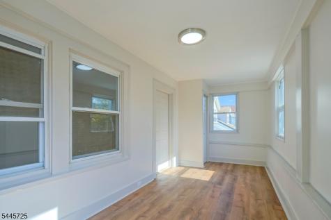 15 Hilltop Place Montclair NJ 07042