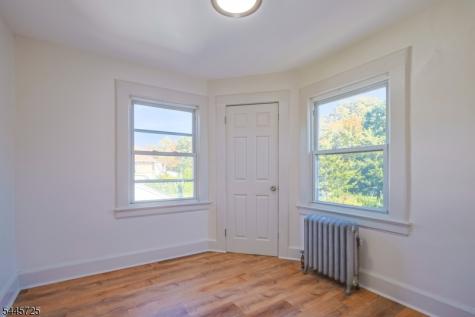 15 Hilltop Place Montclair NJ 07042