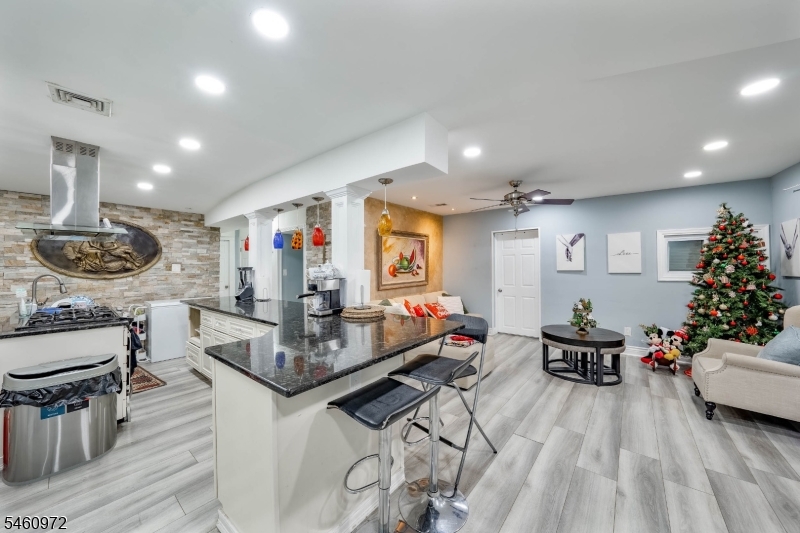 376 Elmora Avenue Elizabeth NJ 07208