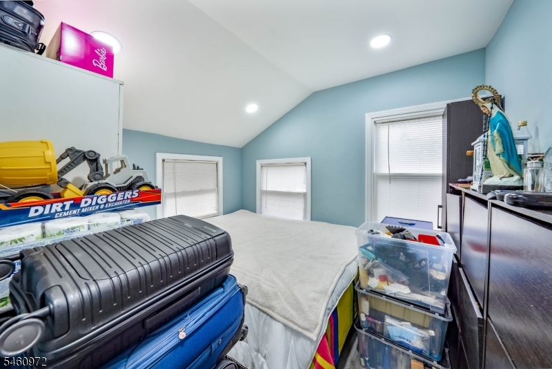376 Elmora Avenue Elizabeth NJ 07208