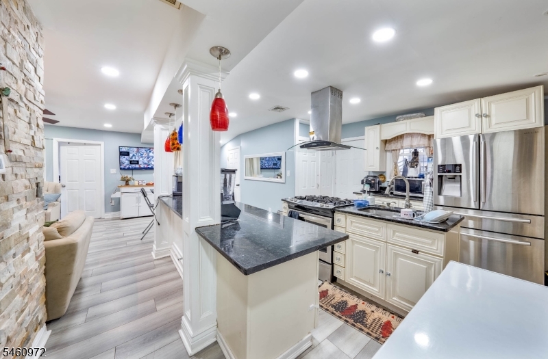 376 Elmora Avenue Elizabeth NJ 07208