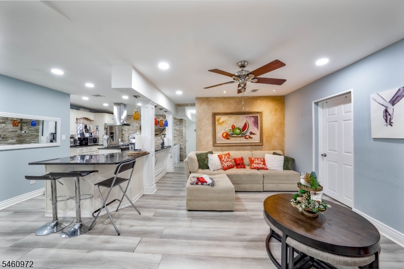 376 Elmora Avenue Elizabeth NJ 07208