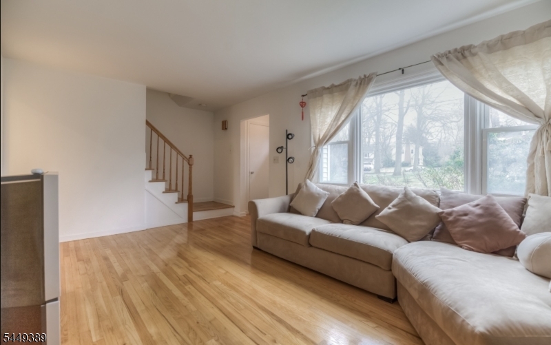 6 Glannon Road Livingston NJ 07039