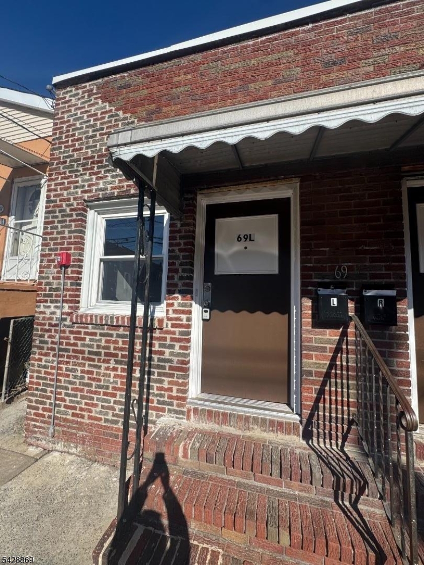 69 Gaston Avenue Garfield NJ 07026