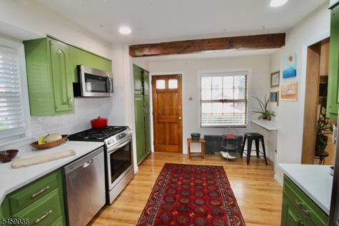 12 Randolph Place West Orange NJ 07052