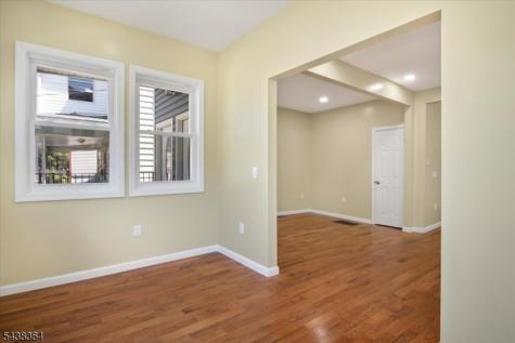 118 Lehigh Ave, Apt 1 Newark NJ 07112