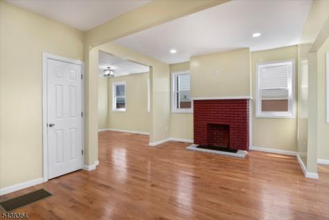 118 Lehigh Ave, Apt 1 Newark NJ 07112