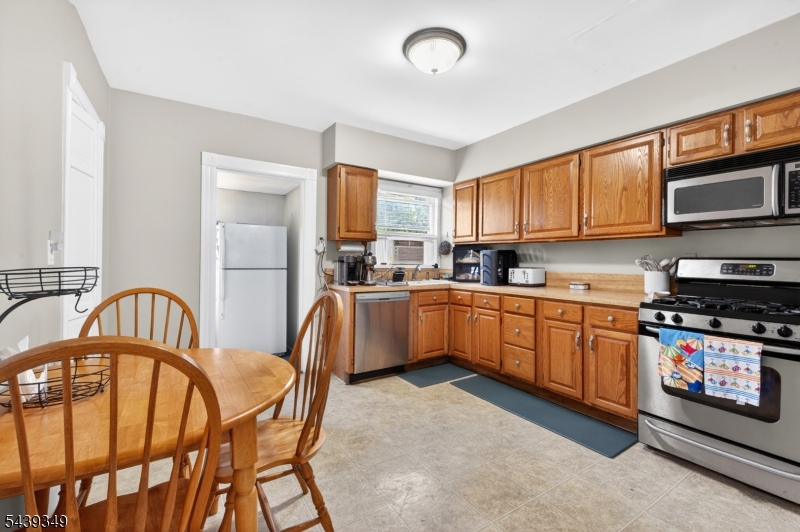 87 W Hanover Avenue Morris Plains NJ 07950