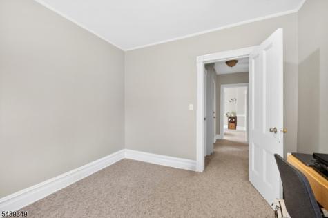 87 W Hanover Avenue Morris Plains NJ 07950