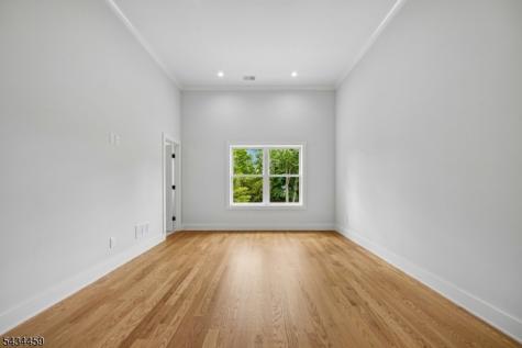 22 Willow Street Millburn NJ 07041