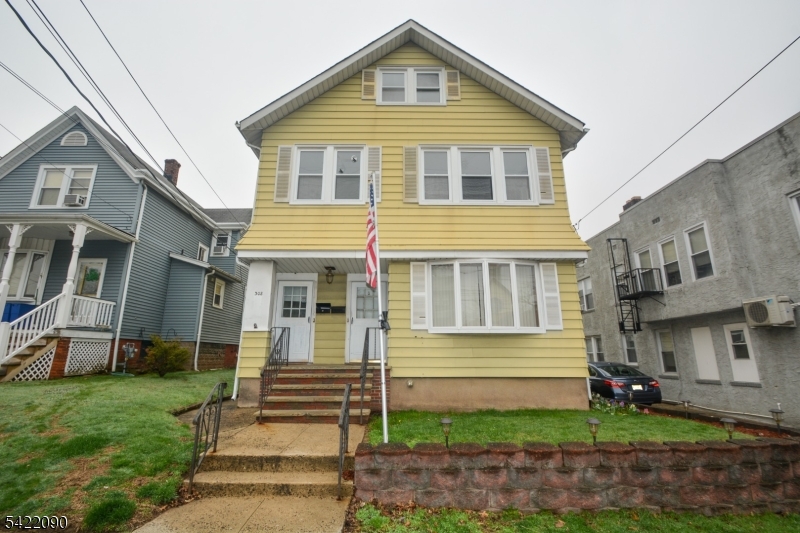 308 Hoboken Road East Rutherford NJ 07073
