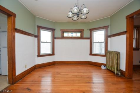308 Hoboken Road East Rutherford NJ 07073