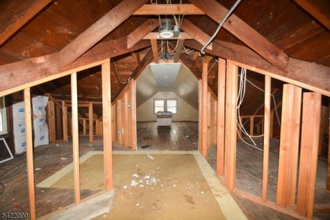 308 Hoboken Road East Rutherford NJ 07073