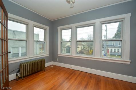 308 Hoboken Road East Rutherford NJ 07073