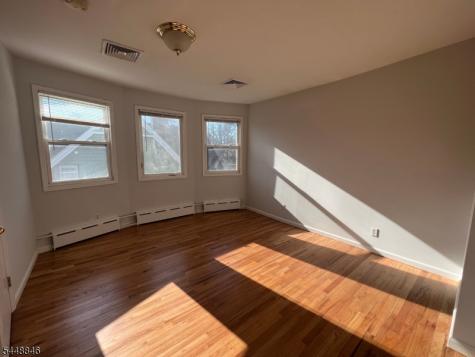43 So Willow St Apt 5 Montclair NJ 07042