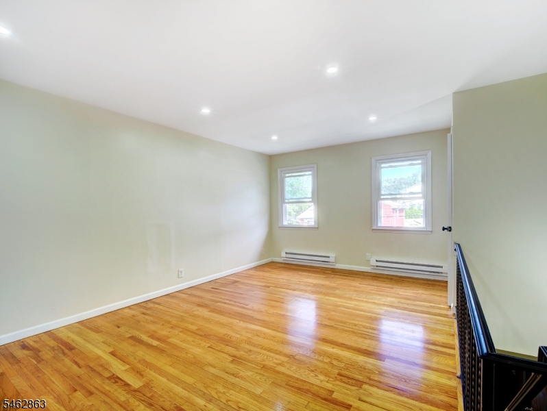 46 Hobson Street Bloomfield NJ 07003