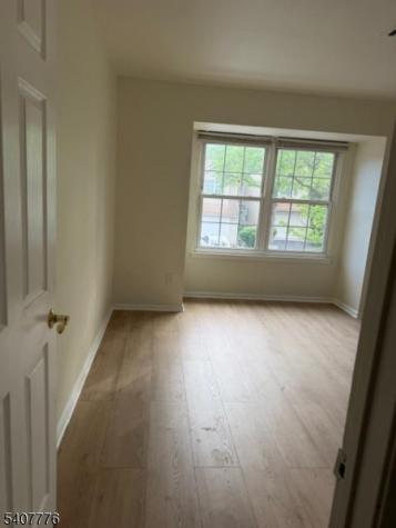 10 Leahy Court Franklin NJ 08873