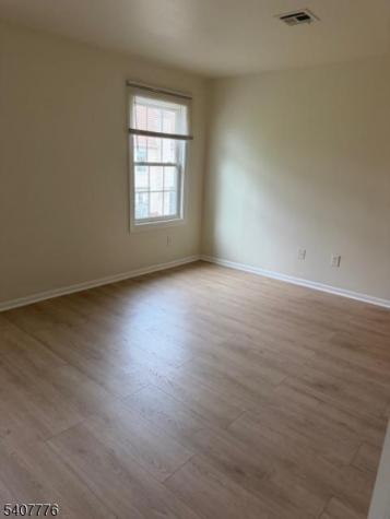 10 Leahy Court Franklin NJ 08873